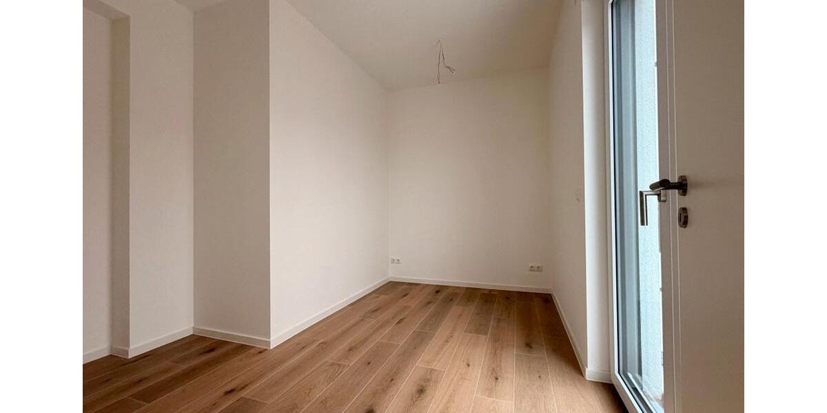 Dachgeschoßwohnung Berlin Treptow-Köpenick - 2 Zimmer, 47 m&sup2;, 1.127&euro; | Angebot:26002262