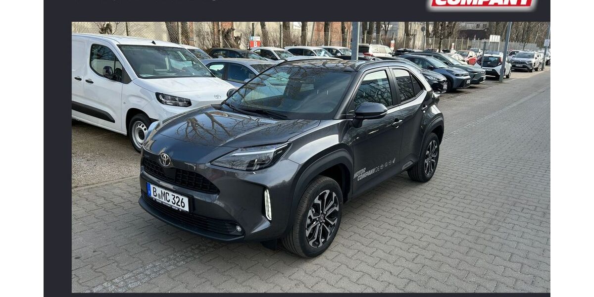 Toyota Yaris Cross 1.001 km 31.980 &euro; Berlin 13403