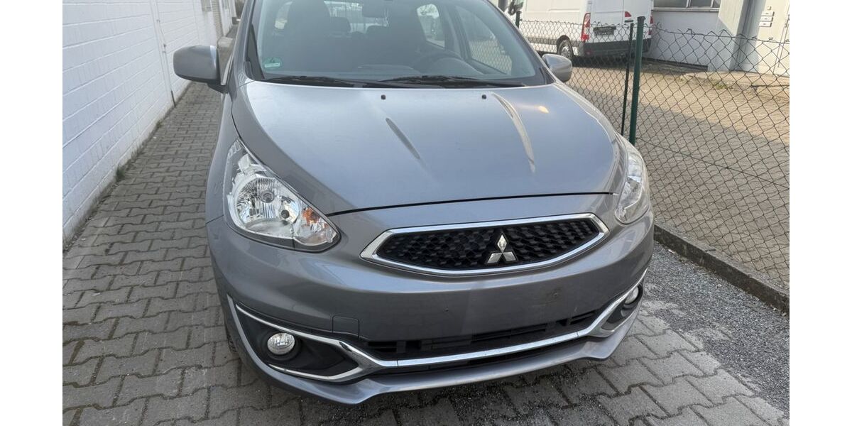 Mitsubishi Space Star 73.200 km 8.499 &euro; Berlin 12277