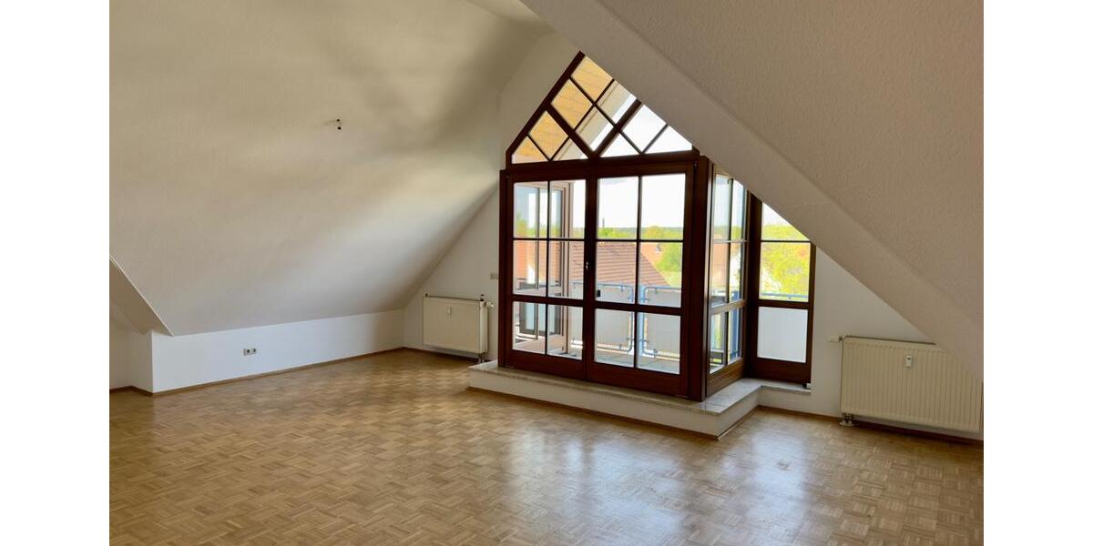 Dachgeschoßwohnung Leegebruch - 3 Zimmer, 94 m&sup2;, 250.000&euro; | Angebot:26818711