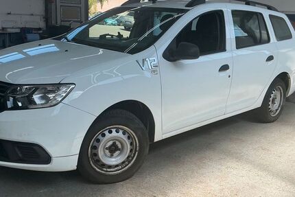 Dacia Logan 94.210 km 4.499 &euro; Berlin 13127