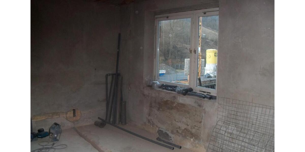 Einfamilienhaus - 5 Zimmer, 130 m&sup2;, 49.000&euro; | Angebot:25987354