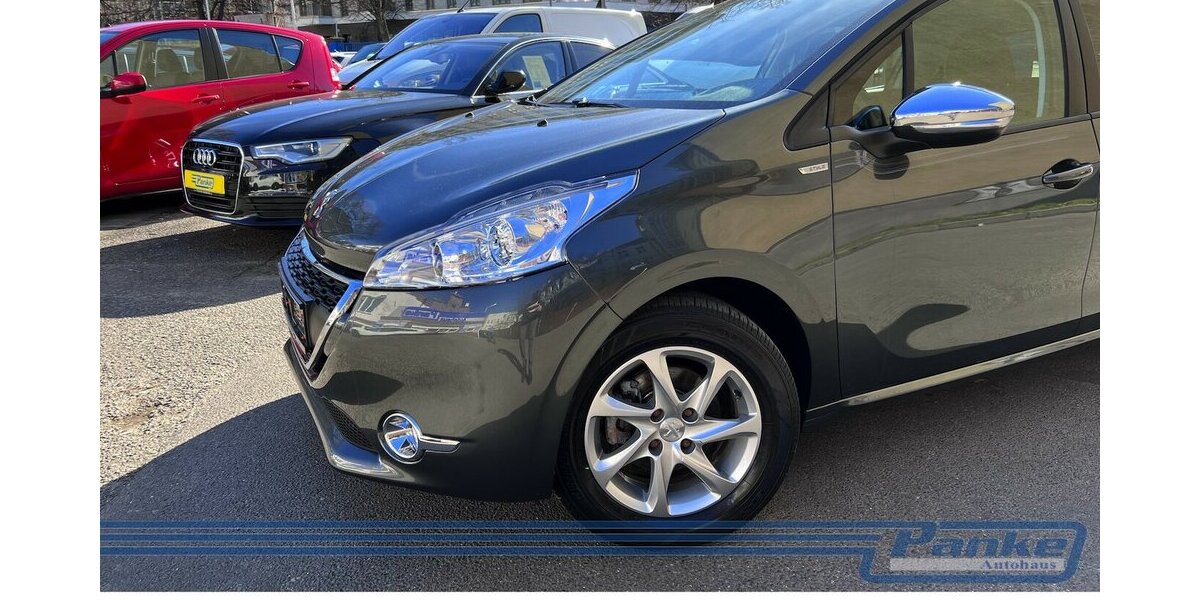 Peugeot 208 Style 1.2*SHZ*5trg*PDC*Klima*Blueto*Tempo* 73.611 km 7.980 € Berlin 13187