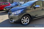Peugeot 208 Style 1.2*SHZ*5trg*PDC*Klima*Blueto*Tempo* 73.611 km 8.490 € Berlin 13187
