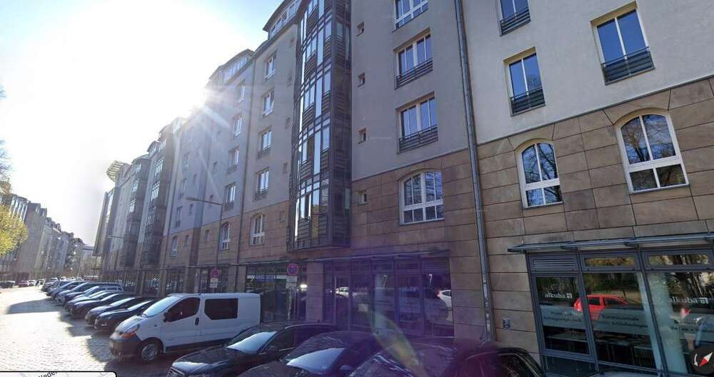 Büro in Berlin 3.636,47 € 213.91 m²
