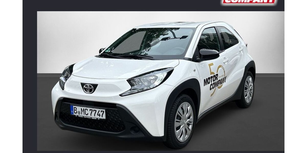 Toyota Aygo (X) 3.250 km 18.990 &euro; Berlin 13403