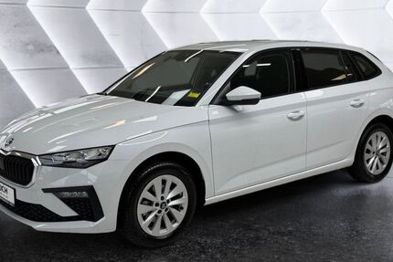 Skoda Scala 19.100 km 21.490 &euro; Berlin 12681