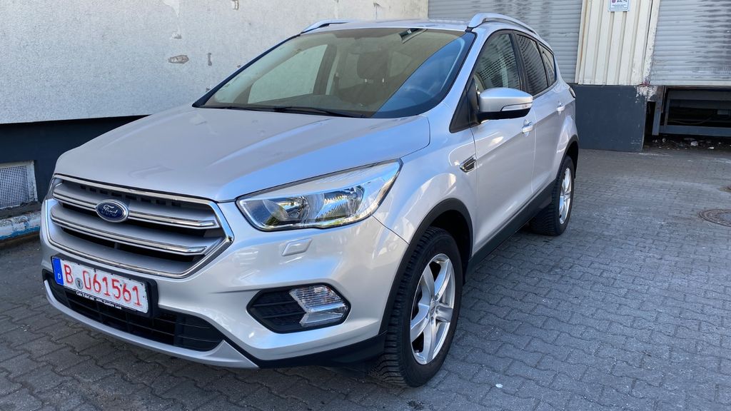 Ford Kuga 63.000 km 10.390 &euro; Berlin 12057