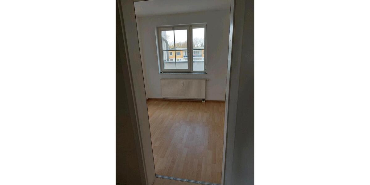 Etagenwohnung Berlin Treptow-Köpenick - 3 Zimmer, 70 m&sup2;, 275.000&euro; | Angebot:26562621