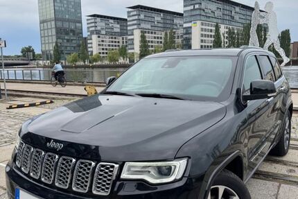 Jeep Grand Cherokee 188.922 km 16.999 &euro; Berlin 10245