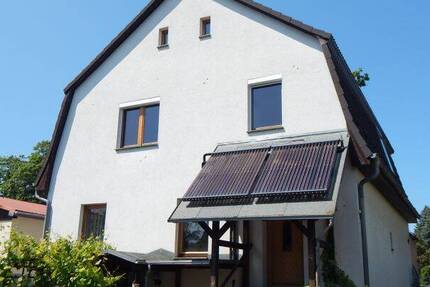 BEREITS VERMARKTET: Zweifamilienhaus mit großem Garten in Hennickendorf 7 zimmer