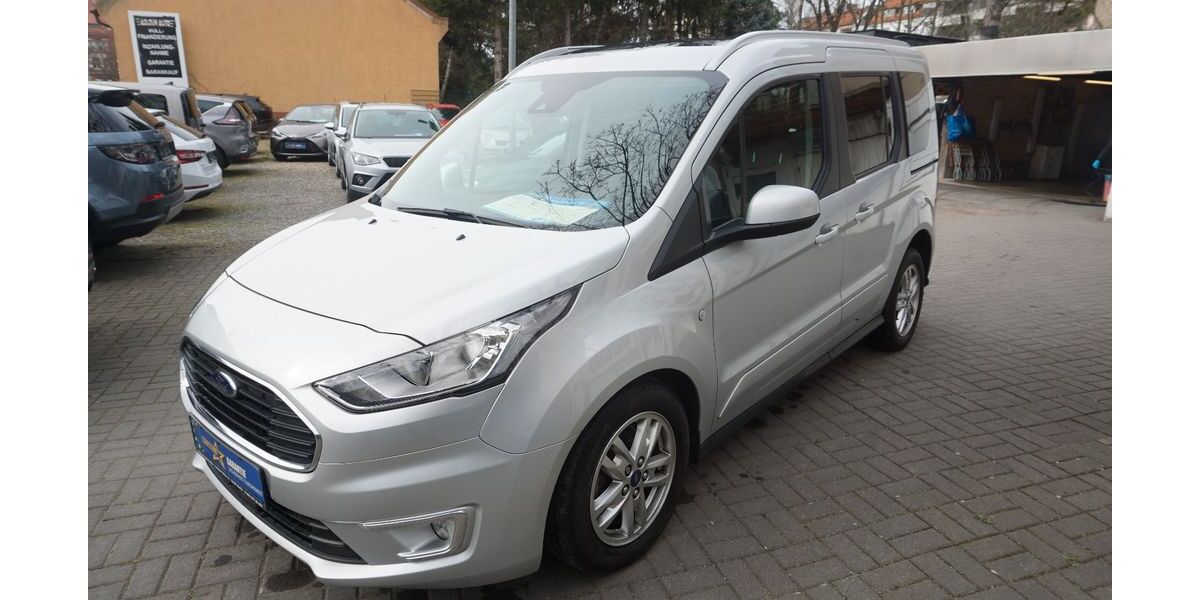 Ford Tourneo Connect 90.000 km 17.490 &euro; Berlin 13407