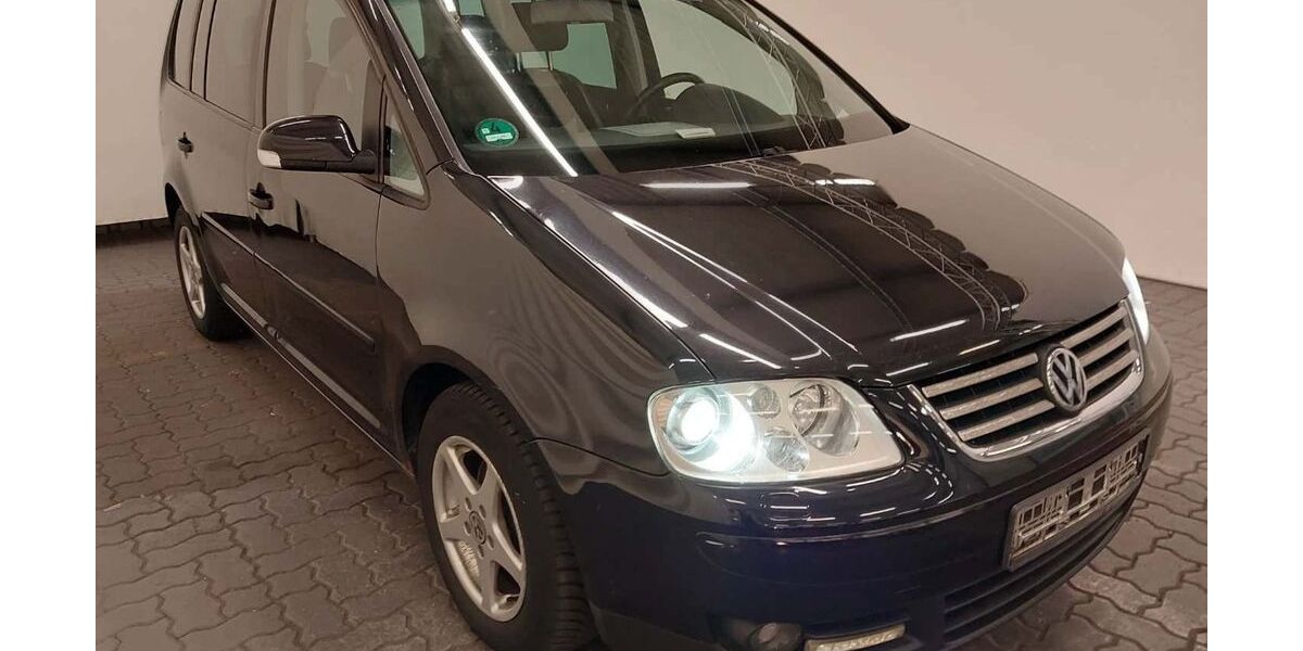 VW Touran 243.654 km 950 &euro; Berlin 12357