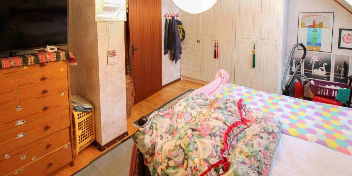 Reihenmittelhaus Berlin Buckow - 5 Zimmer, 120 m&sup2;, 500.000&euro; | Angebot:26555735
