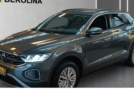 VW T-Roc 5.828 km 24.798 &euro; Berlin 10709