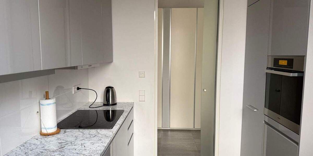 Etagenwohnung Berlin Westend - 2 Zimmer, 71 m&sup2;, 1.700&euro; | Angebot:25835176