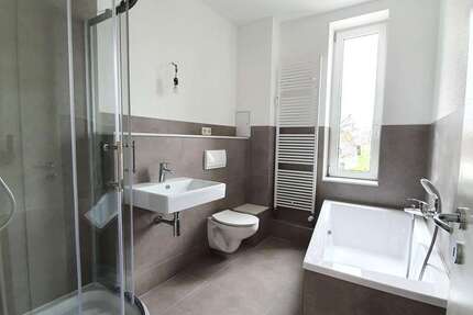 Wohnung Velten Heidekrug - 2.5 Zimmer, 81 m&sup2;, 1.025&euro; | Angebot:26002795