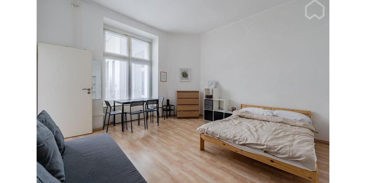 Erdgeschoßwohnung Berlin Mitte - 1 Zimmer, 33 m&sup2;, 165.000&euro; | Angebot:27029029