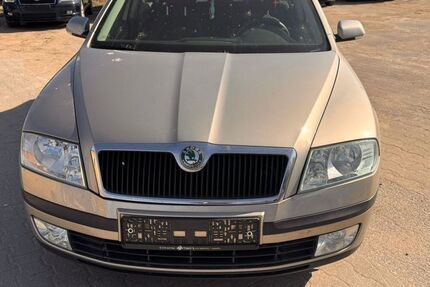Skoda Octavia 204.000 km 1.050 &euro; Velten 16727