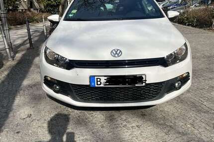 VW Scirocco 139.495 km 8.888 &euro; Berlin 10557