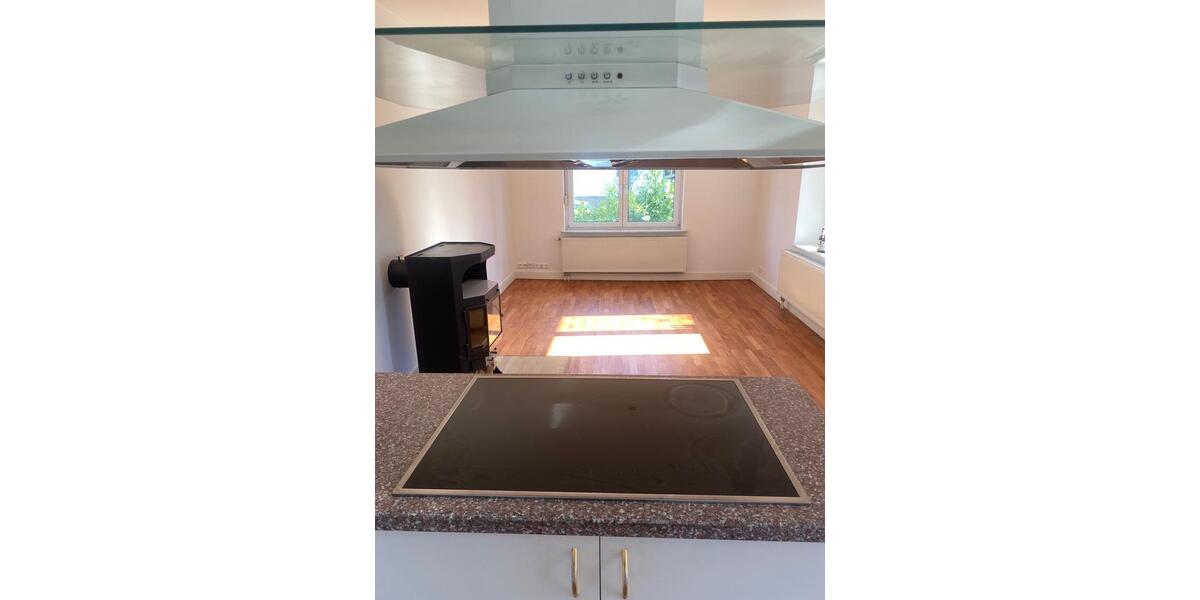 Etagenwohnung Berlin Marzahn-Hellersdorf - 2.5 Zimmer, 124 m&sup2;, 1.500&euro; | Angebot:25786652