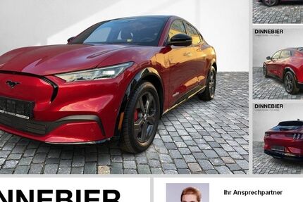 Ford Mustang Mach-E 36.227 km 33.290 € Berlin 13581