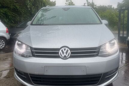 VW Sharan 161.237 km 14.500 &euro; berlin 10829