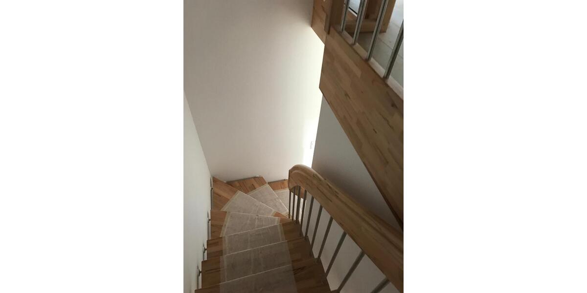 Reihenhaus Berlin Reinickendorf - 5 Zimmer, 160 m&sup2;, 2.350&euro; | Angebot:25722107