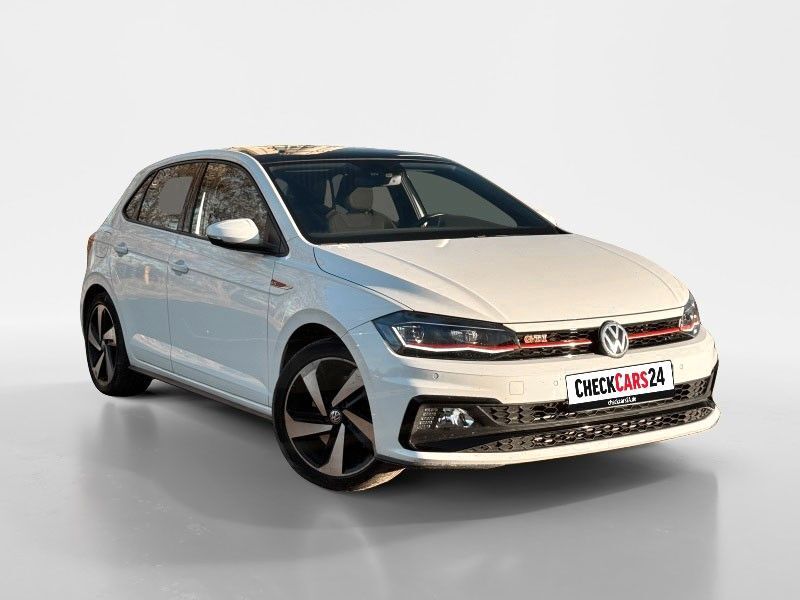 VW Polo 52.300 km 18.990 € Berlin 10587