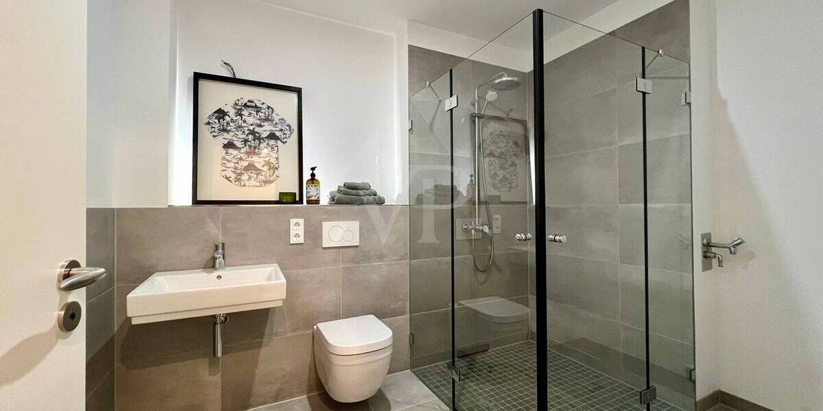 Etagenwohnung Berlin / Nikolassee Nikolassee - 2 Zimmer, 83 m&sup2;, 2.599&euro; | Angebot:25821711