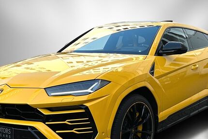 Lamborghini Urus 7.770 km 259.850 € Berlin 10777