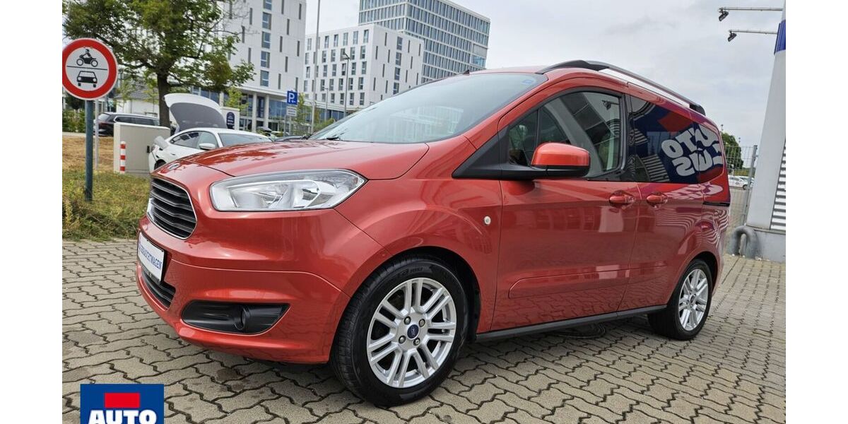 Ford Tourneo Courier 98.500 km 4.999 &euro; Berlin - Mariendorf 12107