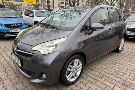Toyota Verso-S