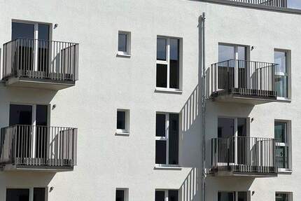 Wohnung Berlin Alt-Hohenschönhausen - 5 Zimmer, 115 m&sup2;, 1.731&euro; | Angebot:24914923