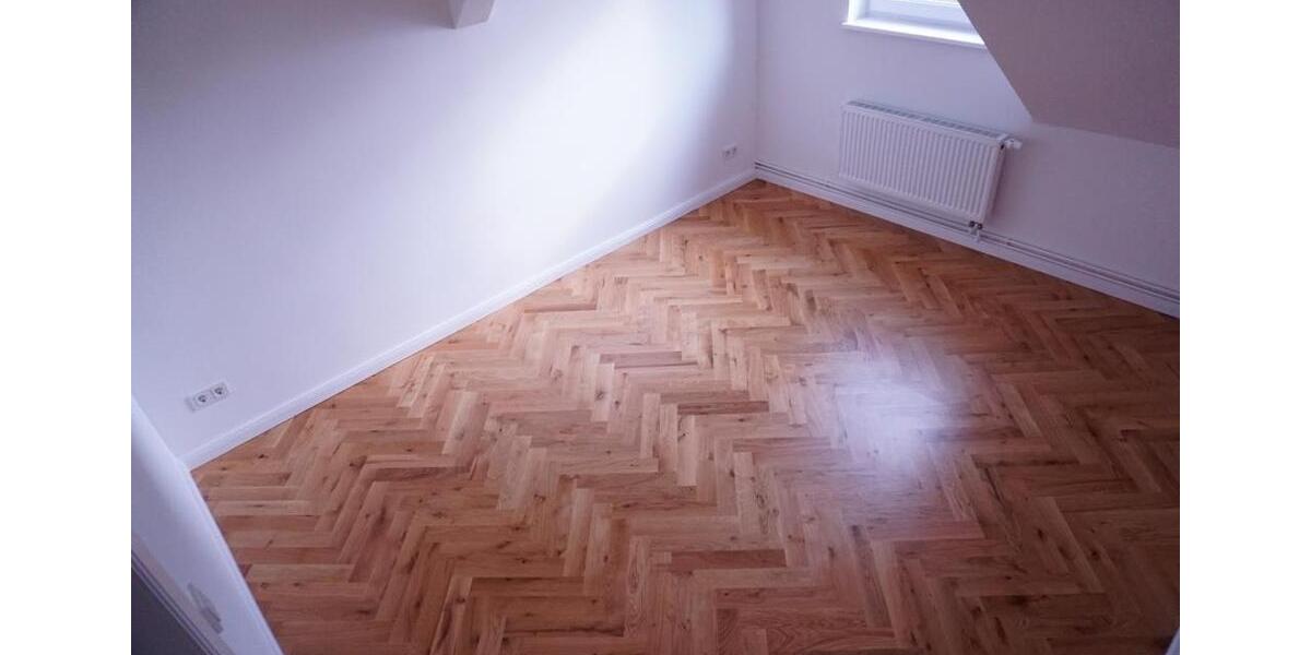 Etagenwohnung Wandlitz - 5 Zimmer, 130 m&sup2;, 1.950&euro; | Angebot:25907028