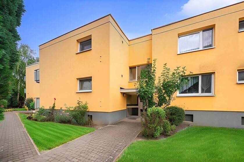 Freistehende 2-Zimmer-Wohnung mit Balkon, Tiefgarage und ruhiger Lage in Berlin-Neukölln