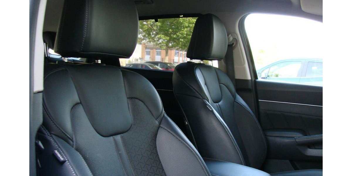 Kia Sorento 2.2CRDi Spirit 4WD 39.147 km 37.980 &euro; Falkensee 14612