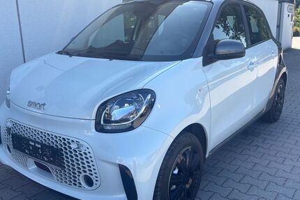 Smart ForFour 22.391 km 16.900 &euro; Berlin 13405