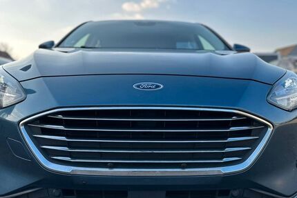 Ford Focus 183.000 km 10.999 &euro; Blankenfelde-Mahlow 15831