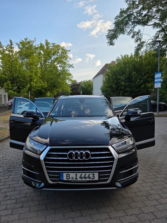 Audi Q7 120.000 km 35.000 € Berlin 12359