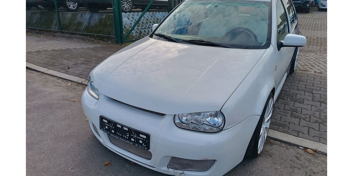 VW Golf 170.000 km 4.999 &euro; Berlin 13597