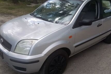 Ford Fusion 150.000 km 999 &euro; Berlin 13469