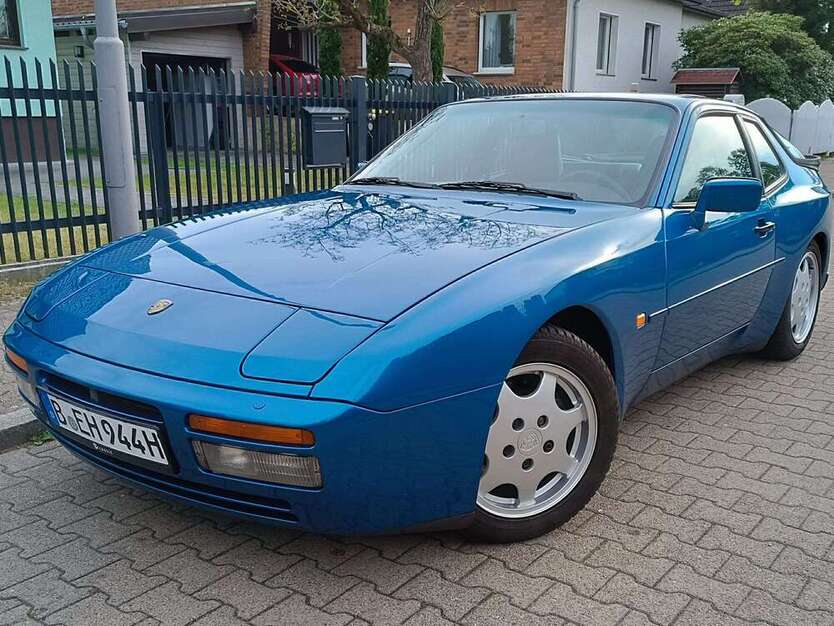 Porsche 944 226.000 km 24.500 € Berlin 13591