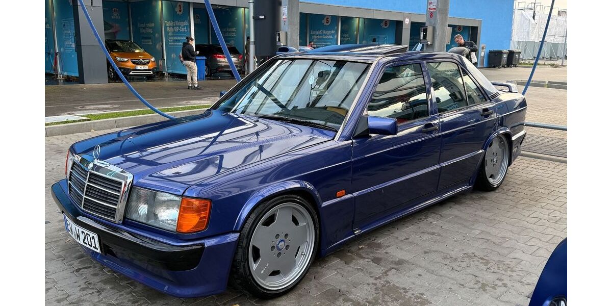 Mercedes-Benz 190 227.500 km 16.990 &euro; Ahrensfelde 16356