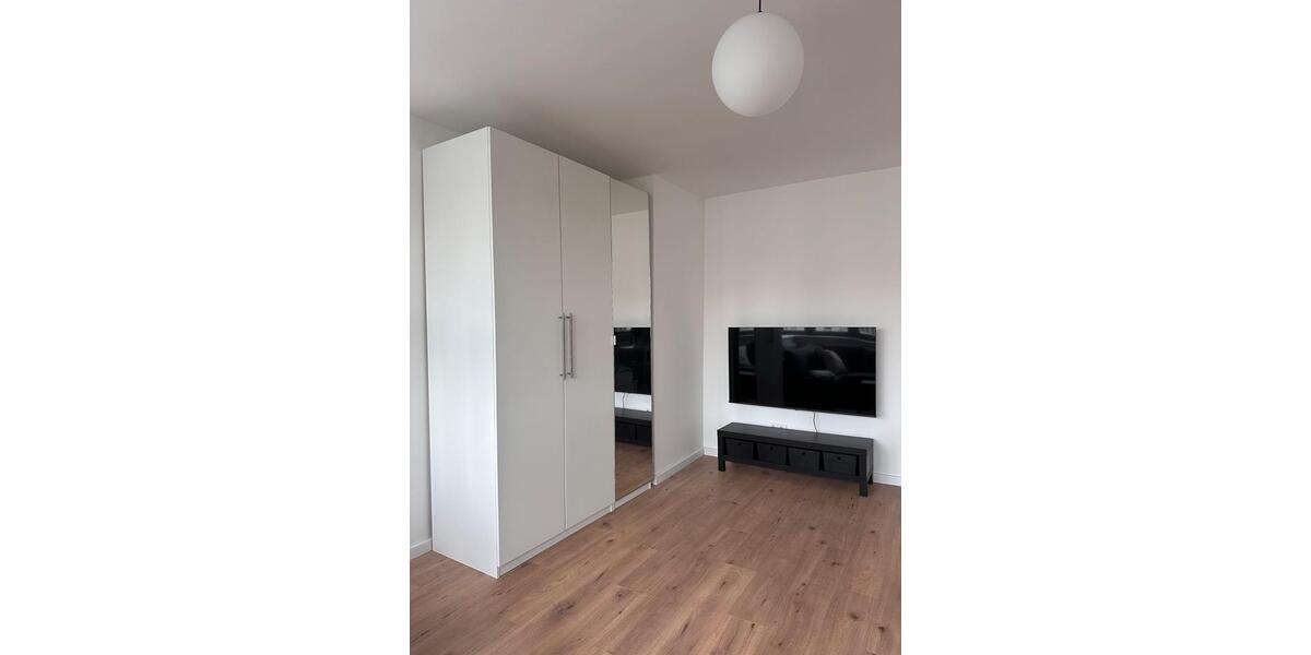 Etagenwohnung Berlin Charlottenburg-Wilmersdorf - 1 Zimmer, 40 m&sup2;, 1.350&euro; | Angebot:24427393