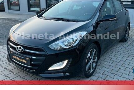 Hyundai i30 88.094 km 9.499 &euro; Ludwigsfelde 14974