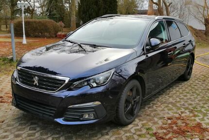 Peugeot 308 116.150 km 12.000 &euro; Berlin 12205