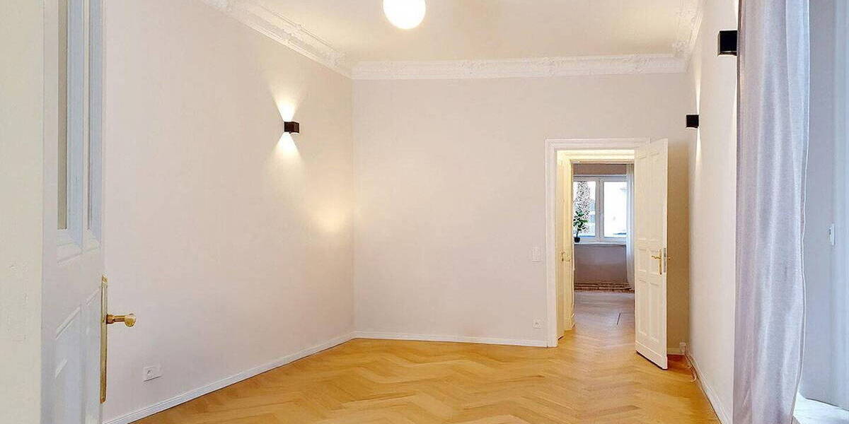 Etagenwohnung Berlin Charlottenburg - 3 Zimmer, 104 m&sup2;, 2.750&euro; | Angebot:26604658