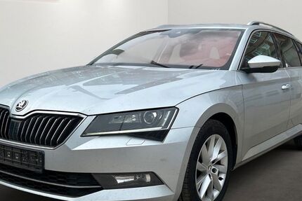 Skoda Superb 279.035 km 8.999 &euro; Berlin 12681