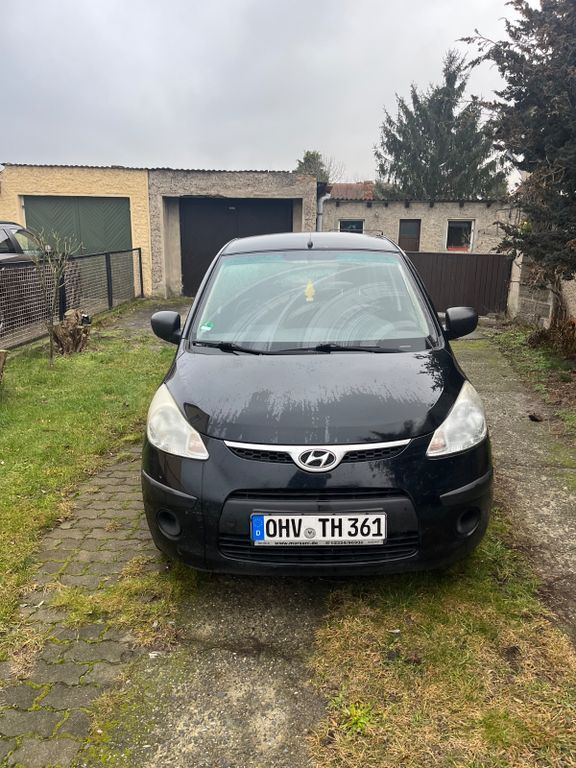 i10